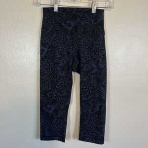 Lululemon Train Times Crop Legging Nouveau Mach Blue Black Floral Mesh Size 4